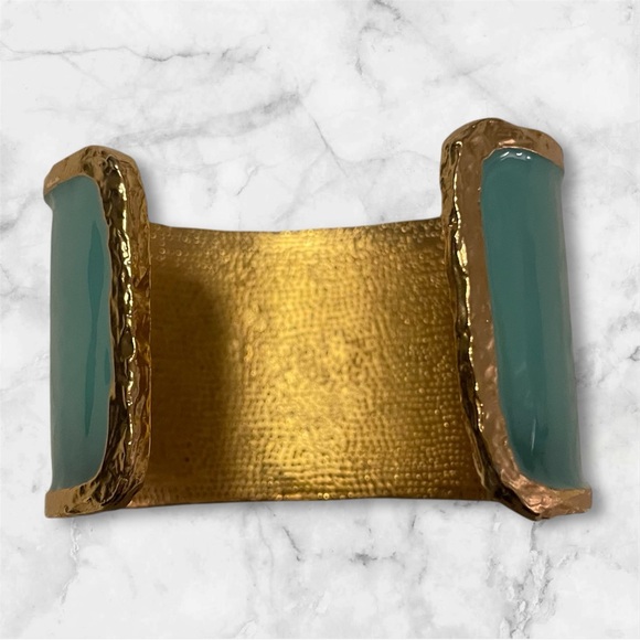 Francesca’s cuff bracelet - Picture 3 of 5